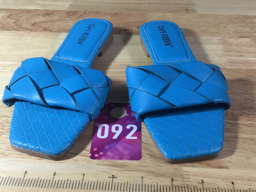 Cape Robbin Deja Slide Sandals Women's 6 Blue Leather Woven Open Square Toe